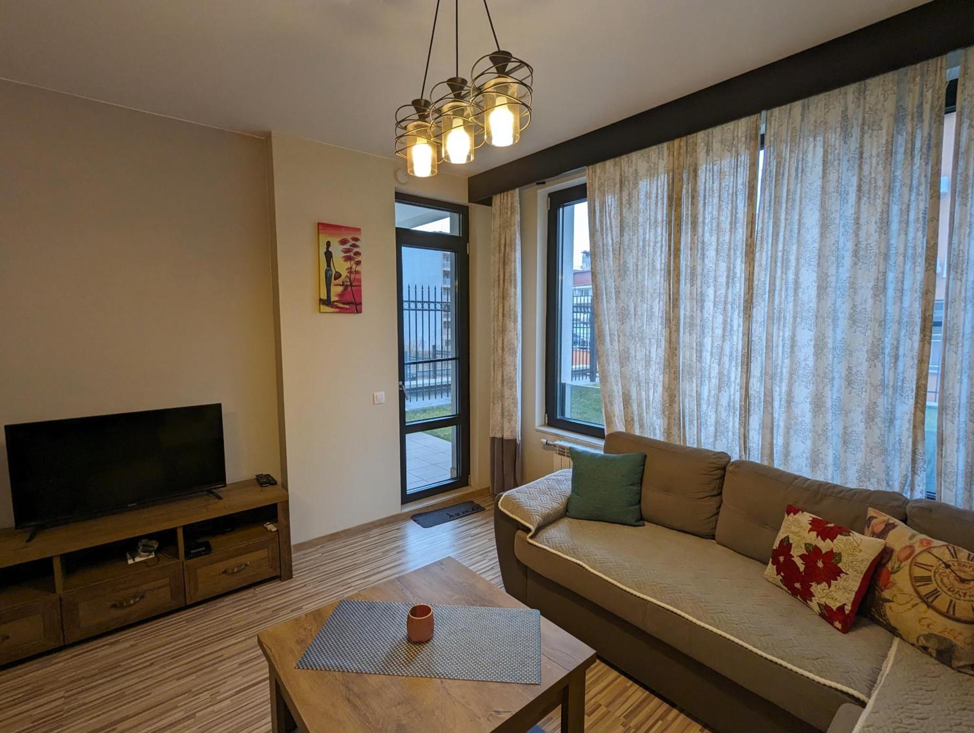 Business And Leisure Apartments In Mladost 2 With Free Garage Sofia Luaran gambar